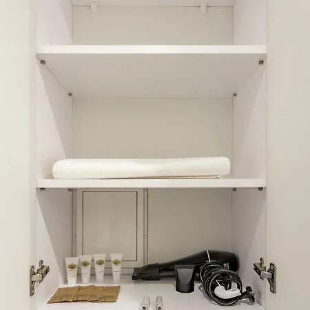 Lägenhet P&o Krochmalna Ii