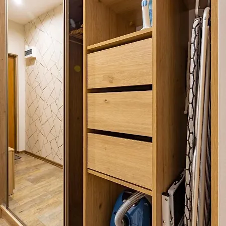 P&o Krochmalna Ii Appartement